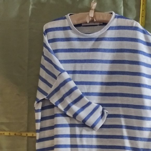 Blue and White Striped Sweater Top by Bishop & Young, size Large - Picture 3 of 12